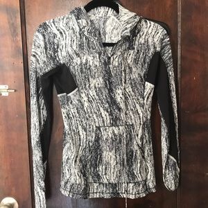 Hooded Lululemon pullover!